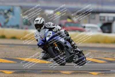 media/Jan-15-2023-SoCal Trackdays (Sun) [[c1237a034a]]/Turn 2 Set 2 (1155am)/